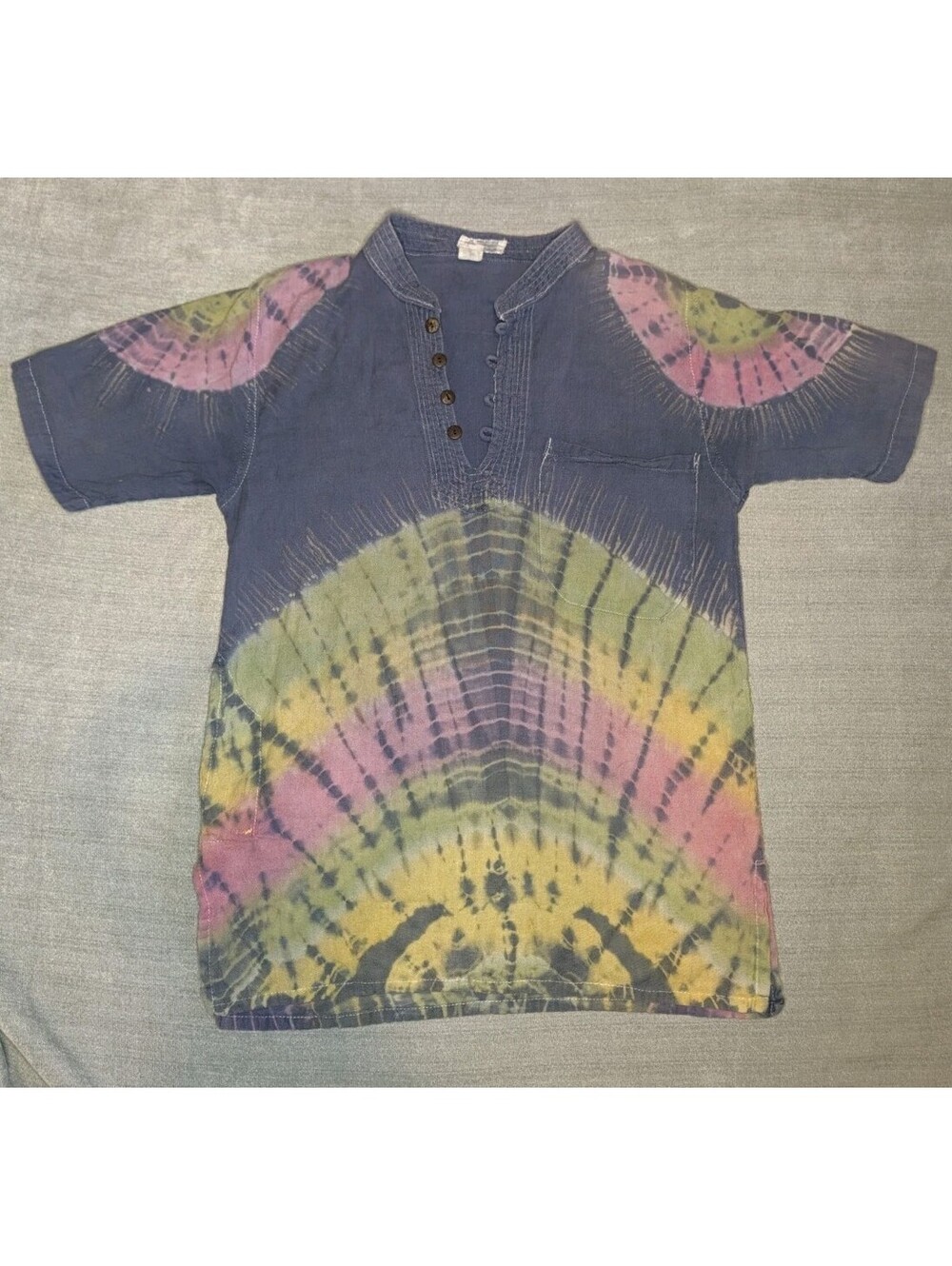 Vintage 90s Single Stitch Tie Dye Henley T-shirt Mens Size M Hippie Summer